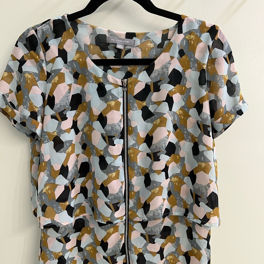 NWOT Ny collection Zip Up Blouse Size XS - Smoke free home